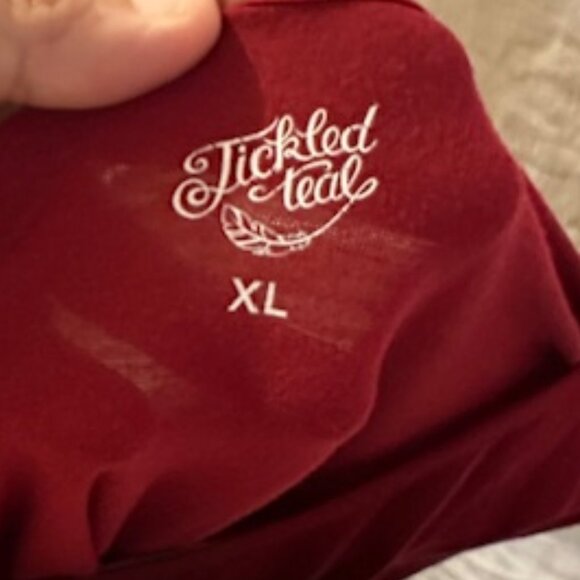 TICKLED TEAL Tee Size XL - Picture 3 of 3